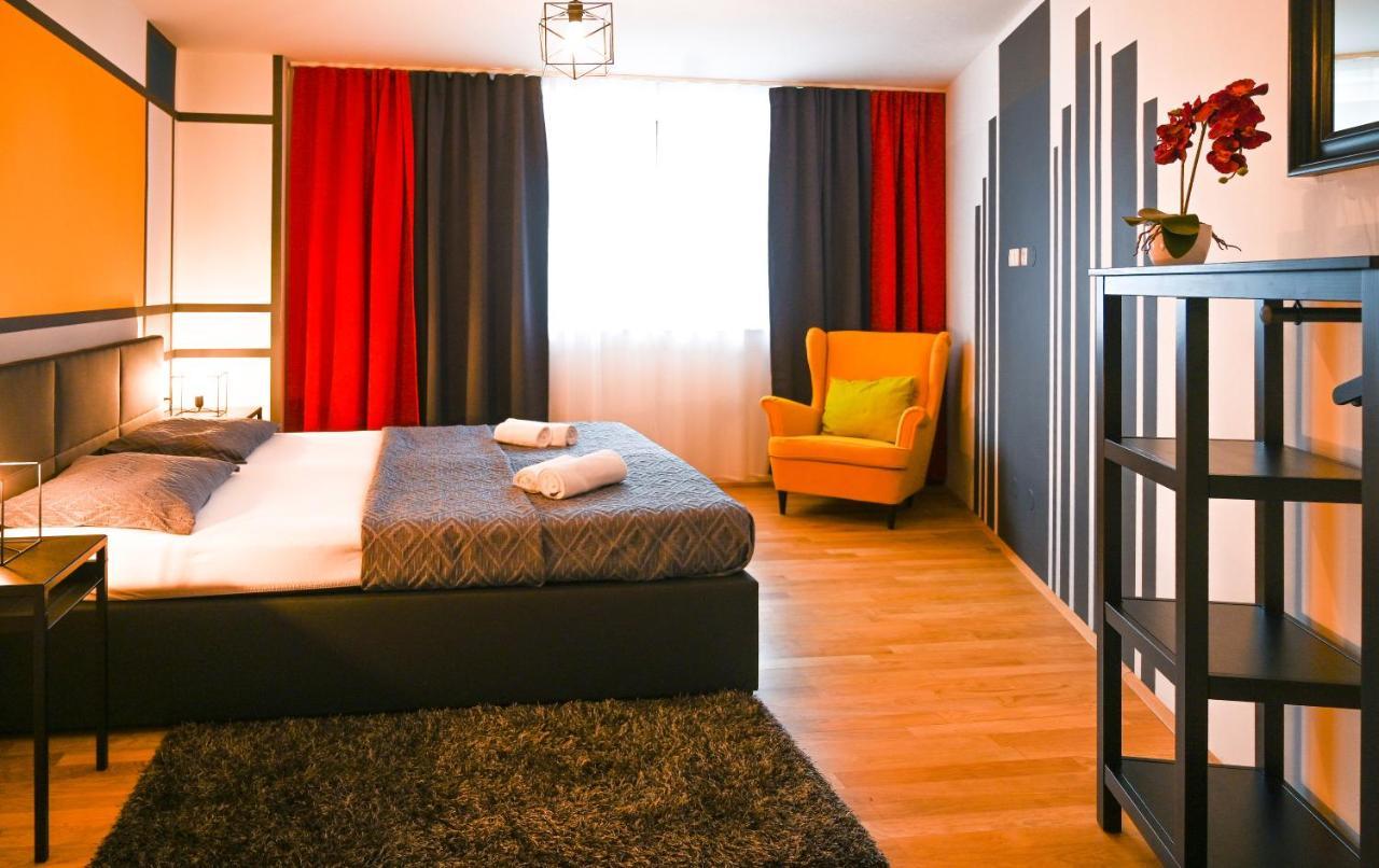 Modern Suite Schoenbrunn Wenen Buitenkant foto